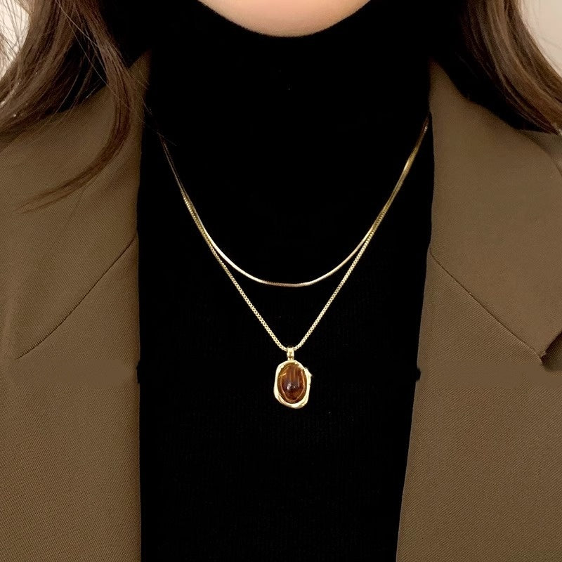 Women's Amber Twin Gold Necklace Pendant