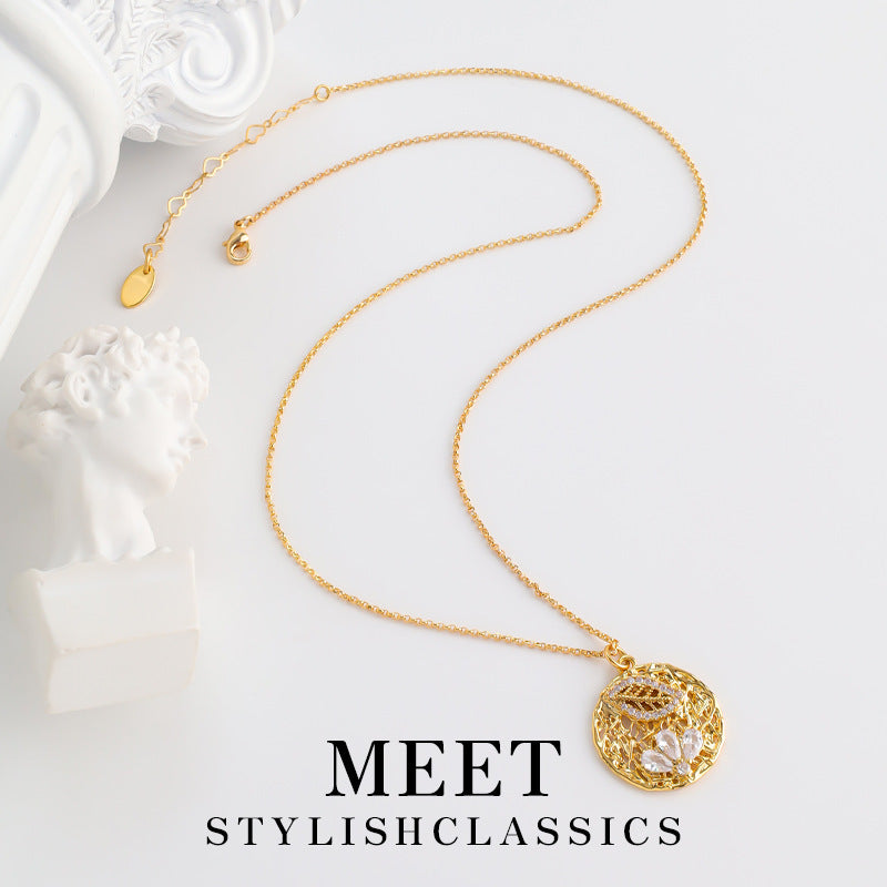RETRO Geometric Diamond-studded Necklace Women's All-match High-grade Light Luxury Personalized Pendant