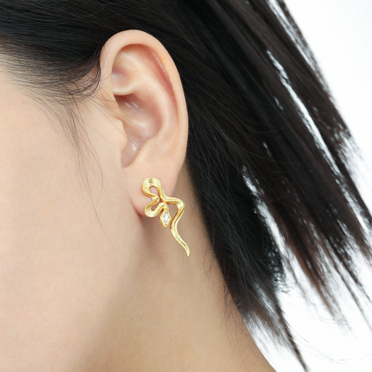 Snake-shaped Texture Inlaid Zircon Stud Earrings Female S925 Sterling Silver Minority All-match