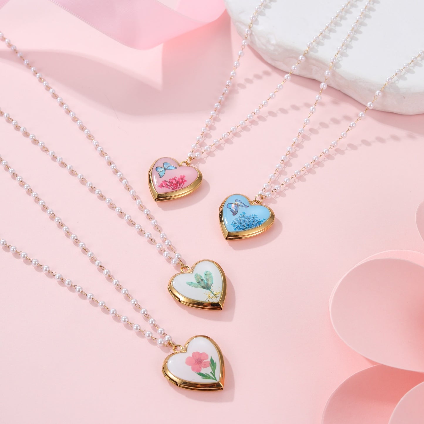 Ins Fashion Love Photo Box Stainless Steel Necklace