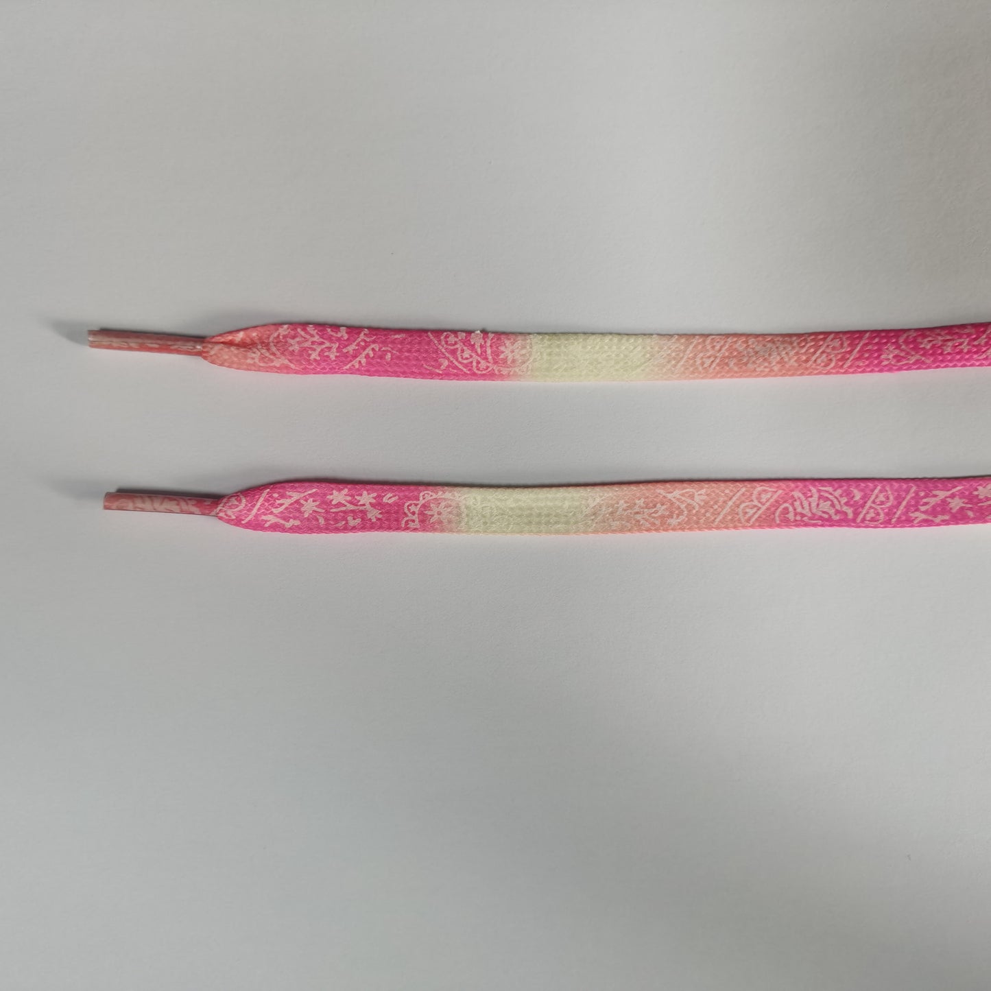 1 Pair of 47.24 Inch Long Glow-in-the-Dark Luminous Flat Shoelaces with Fluorescent Pattern for Enhanced Visibility at Music Festivals, Perfect for Sneakers, Boots & Shoes