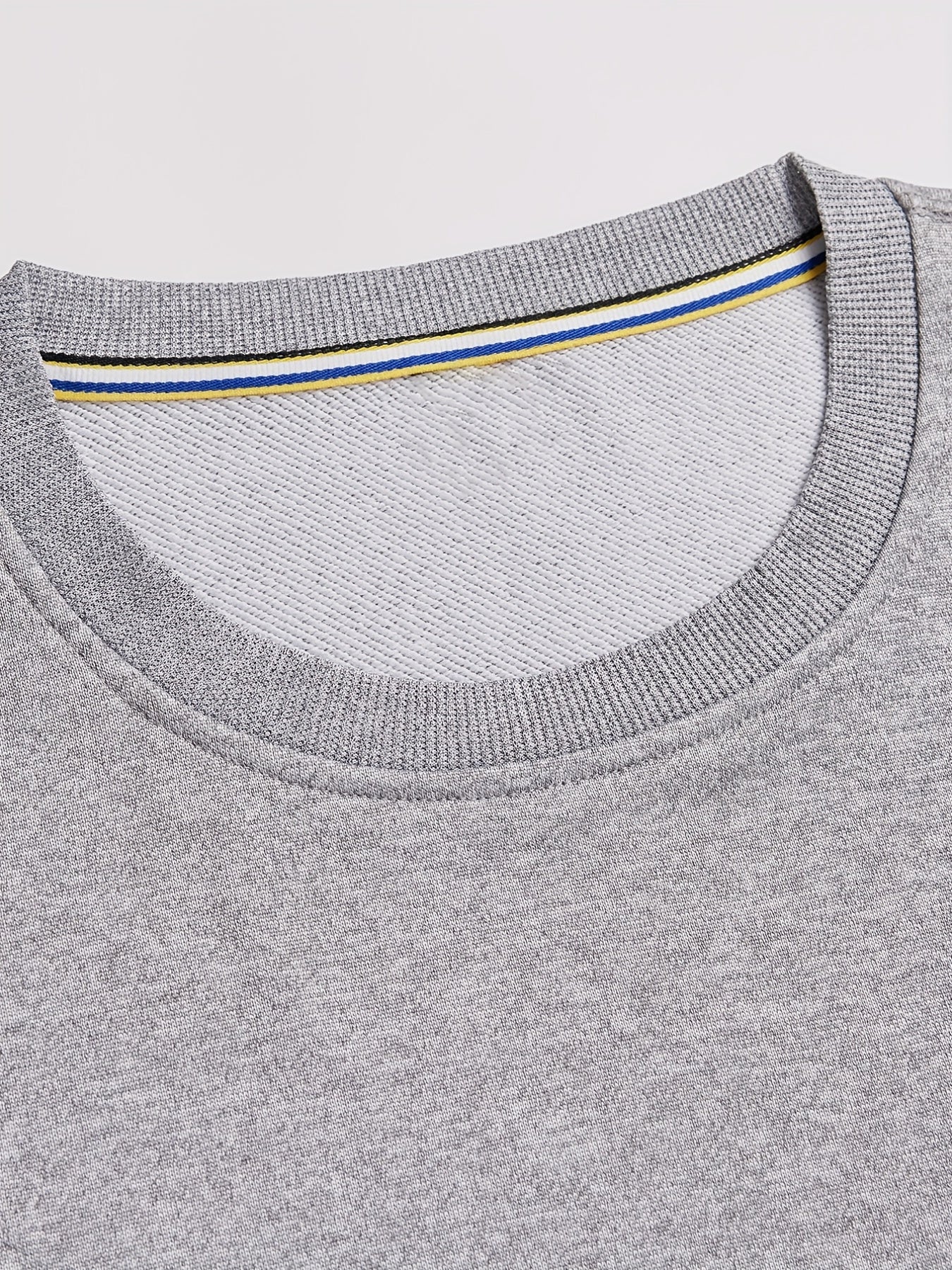 2Pcs Letter Print Outfit - Relaxed-Fit Casual Crew Neck Long Sleeve Pullover Sweatshirt and Sweatpants Set for Spring and Fall - High-Quality Mens Clothing for Everyday Wear