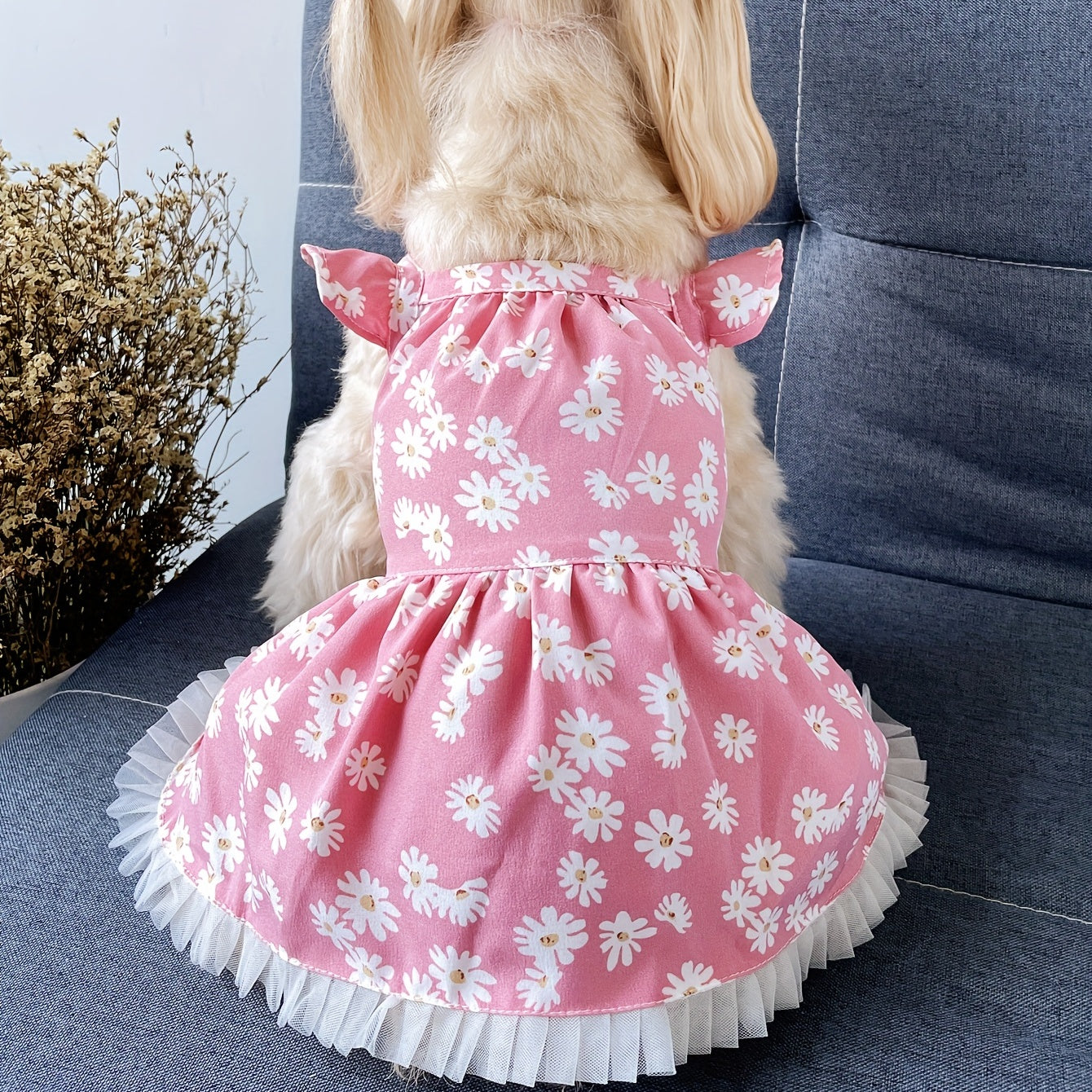 1pc Adorable Daisy Graphic Pet Dress - Soft, Breathable, Comfortable Loungewear for Dogs and Cats - Perfect for Summer Party, Outdoor Play, and Casual Wear